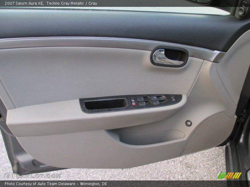 Techno Gray Metallic / Gray 2007 Saturn Aura XE