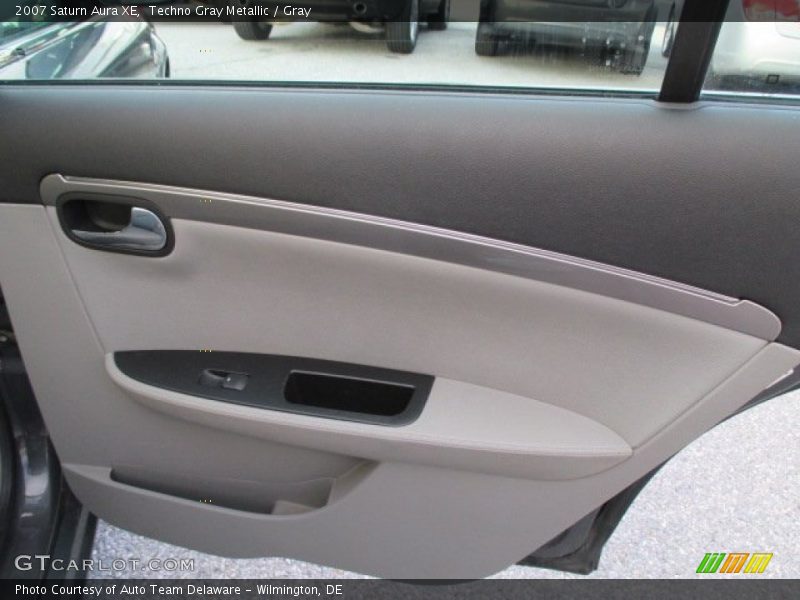 Techno Gray Metallic / Gray 2007 Saturn Aura XE