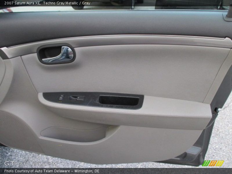 Techno Gray Metallic / Gray 2007 Saturn Aura XE