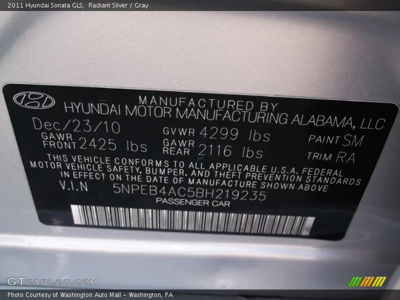 Radiant Silver / Gray 2011 Hyundai Sonata GLS