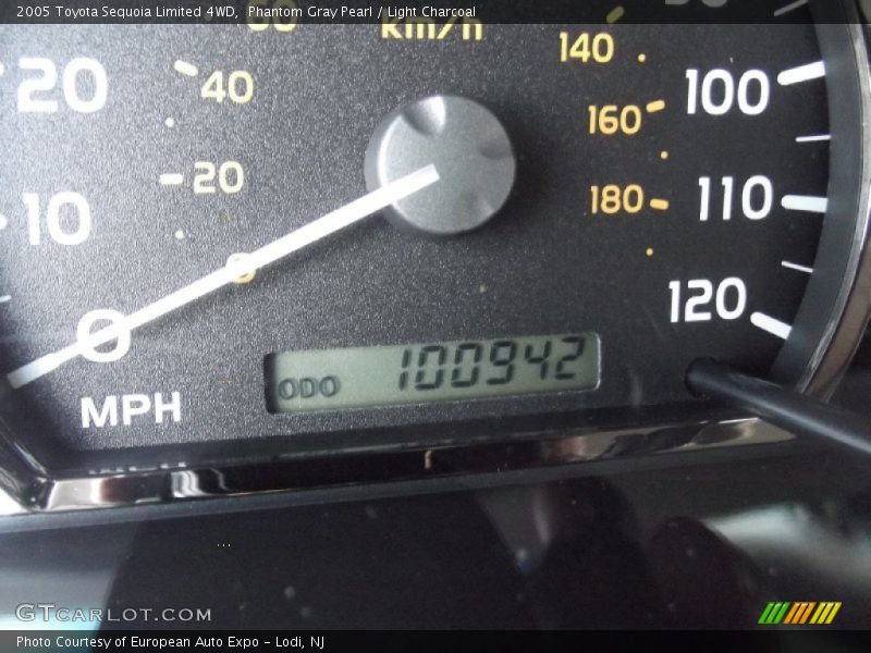 Phantom Gray Pearl / Light Charcoal 2005 Toyota Sequoia Limited 4WD