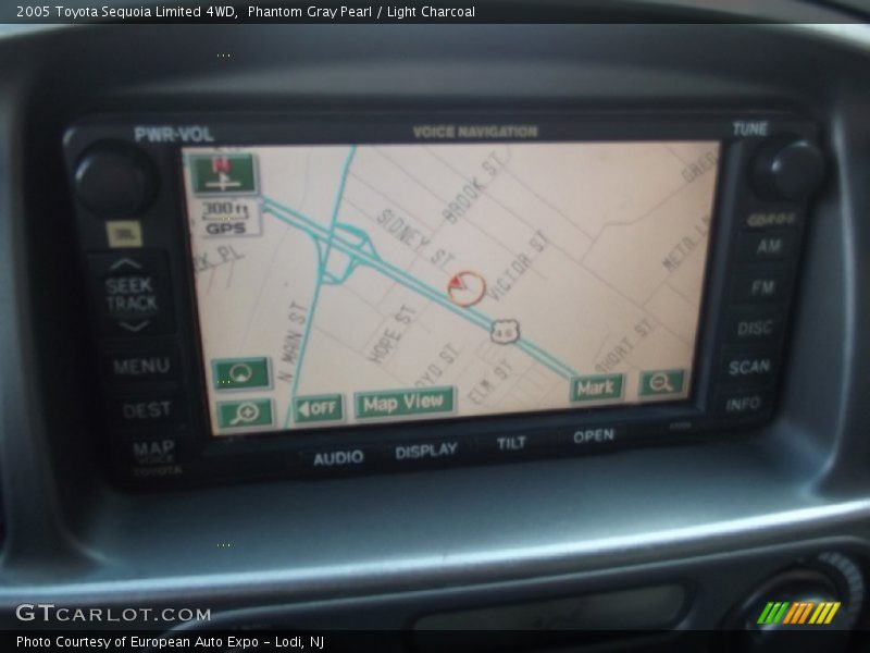 Phantom Gray Pearl / Light Charcoal 2005 Toyota Sequoia Limited 4WD