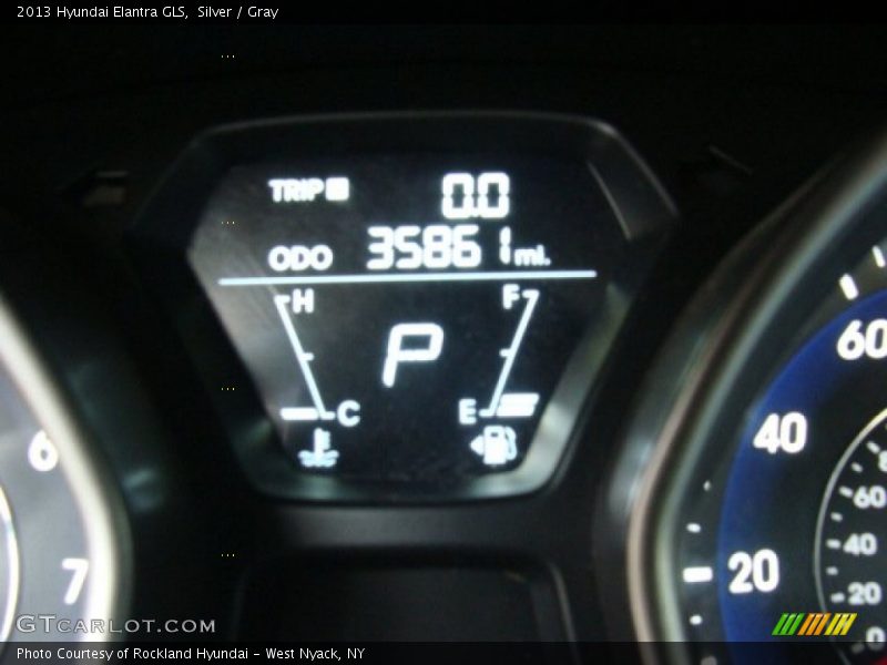 Silver / Gray 2013 Hyundai Elantra GLS