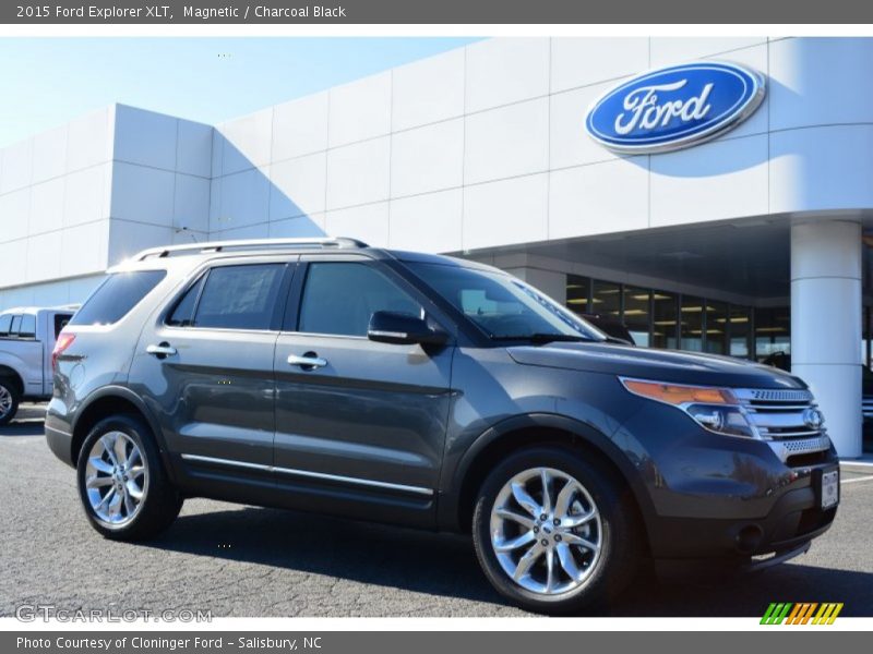 Magnetic / Charcoal Black 2015 Ford Explorer XLT