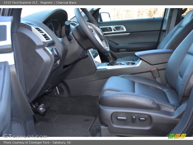Magnetic / Charcoal Black 2015 Ford Explorer XLT
