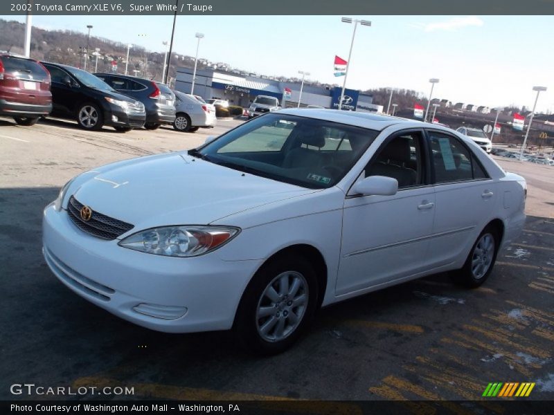 Super White / Taupe 2002 Toyota Camry XLE V6