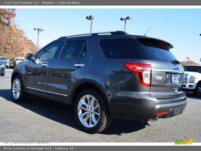 Magnetic / Charcoal Black 2015 Ford Explorer XLT