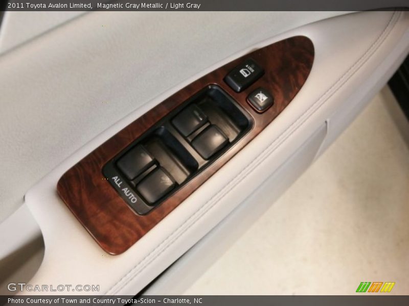 Magnetic Gray Metallic / Light Gray 2011 Toyota Avalon Limited