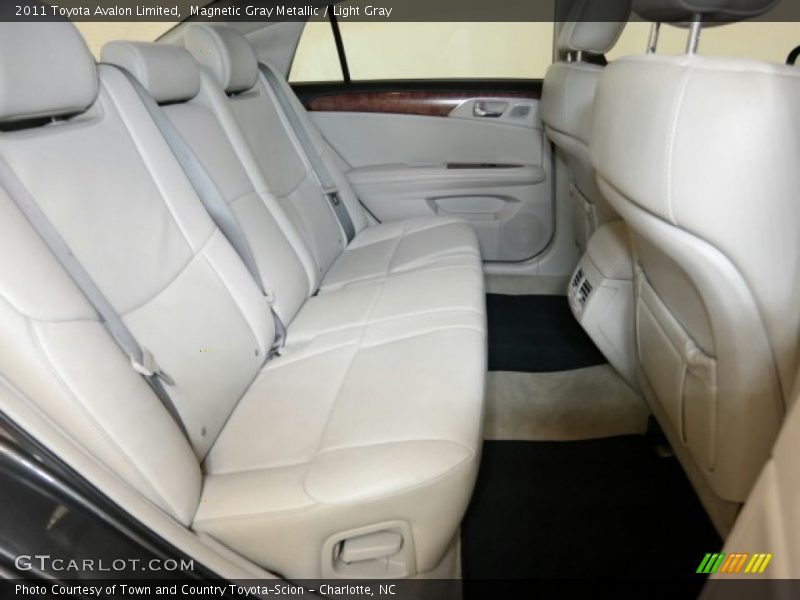 Magnetic Gray Metallic / Light Gray 2011 Toyota Avalon Limited