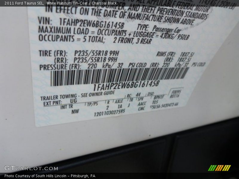 White Platinum Tri-Coat / Charcoal Black 2011 Ford Taurus SEL