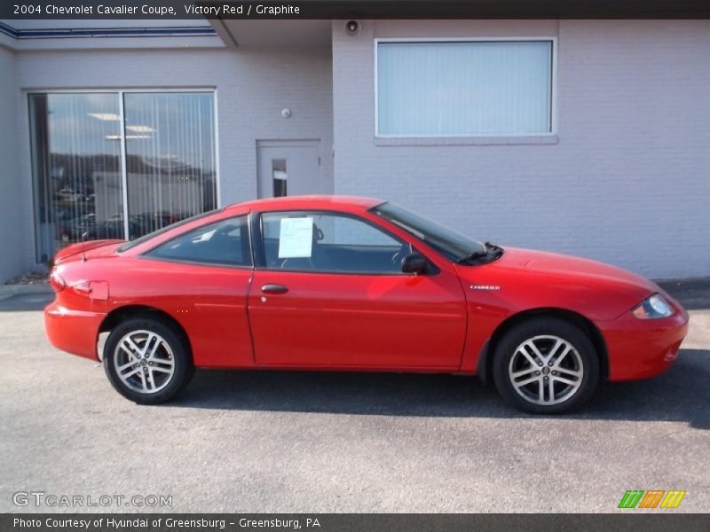 Victory Red / Graphite 2004 Chevrolet Cavalier Coupe