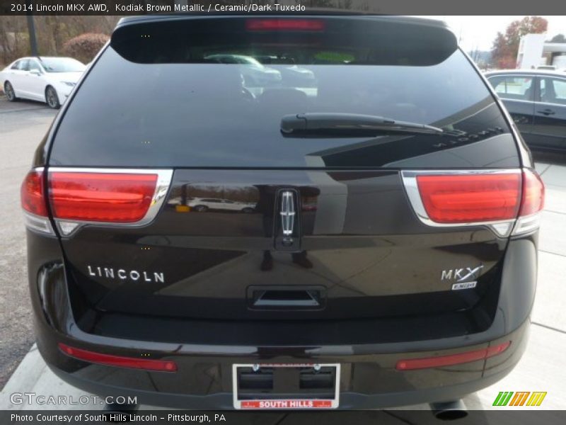 Kodiak Brown Metallic / Ceramic/Dark Tuxedo 2014 Lincoln MKX AWD