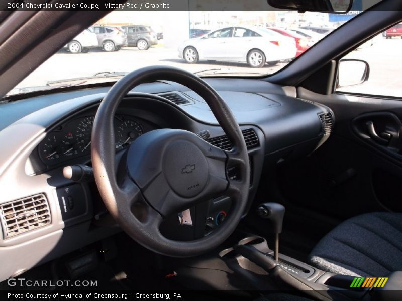 Victory Red / Graphite 2004 Chevrolet Cavalier Coupe