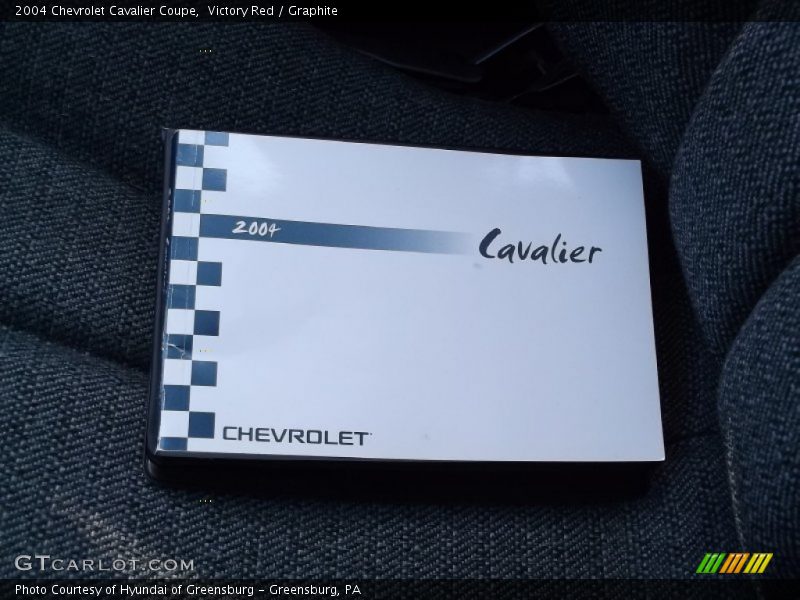 Victory Red / Graphite 2004 Chevrolet Cavalier Coupe