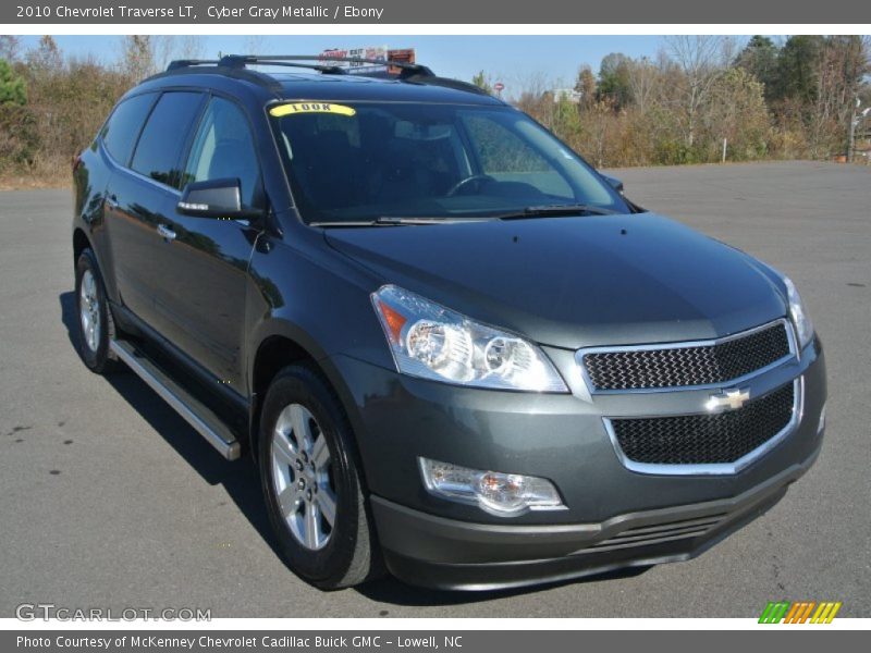 Cyber Gray Metallic / Ebony 2010 Chevrolet Traverse LT