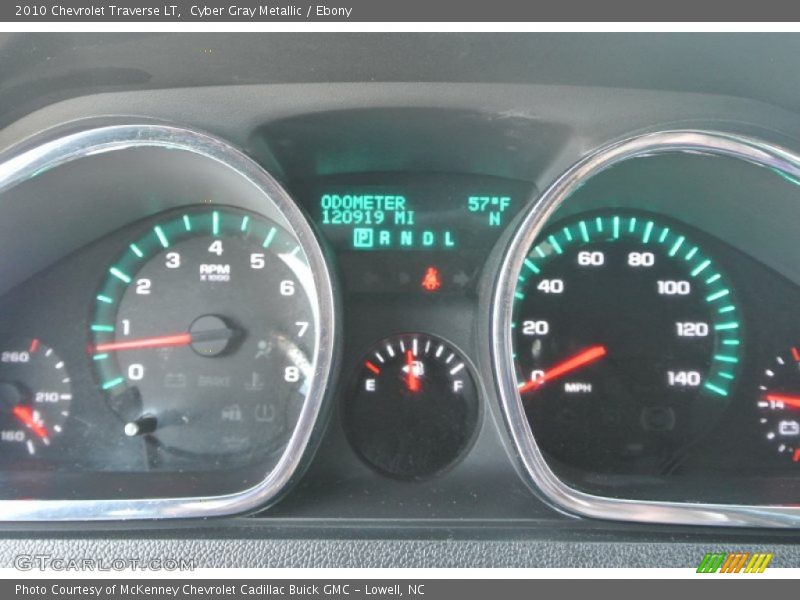Cyber Gray Metallic / Ebony 2010 Chevrolet Traverse LT