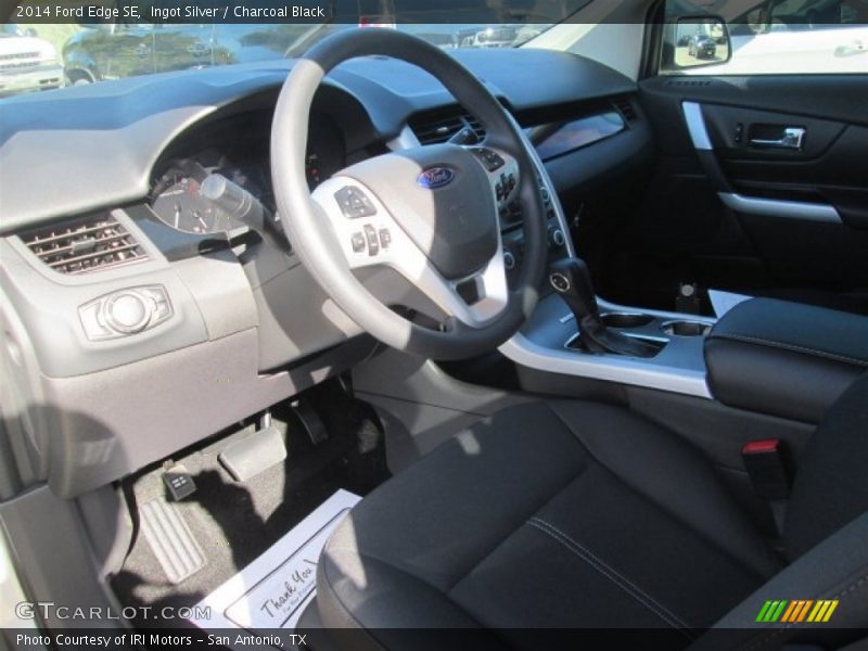 Ingot Silver / Charcoal Black 2014 Ford Edge SE