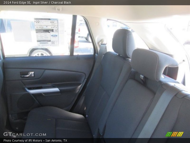 Ingot Silver / Charcoal Black 2014 Ford Edge SE