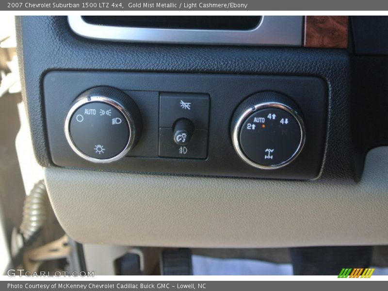 Gold Mist Metallic / Light Cashmere/Ebony 2007 Chevrolet Suburban 1500 LTZ 4x4