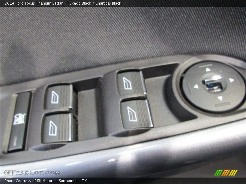 Tuxedo Black / Charcoal Black 2014 Ford Focus Titanium Sedan