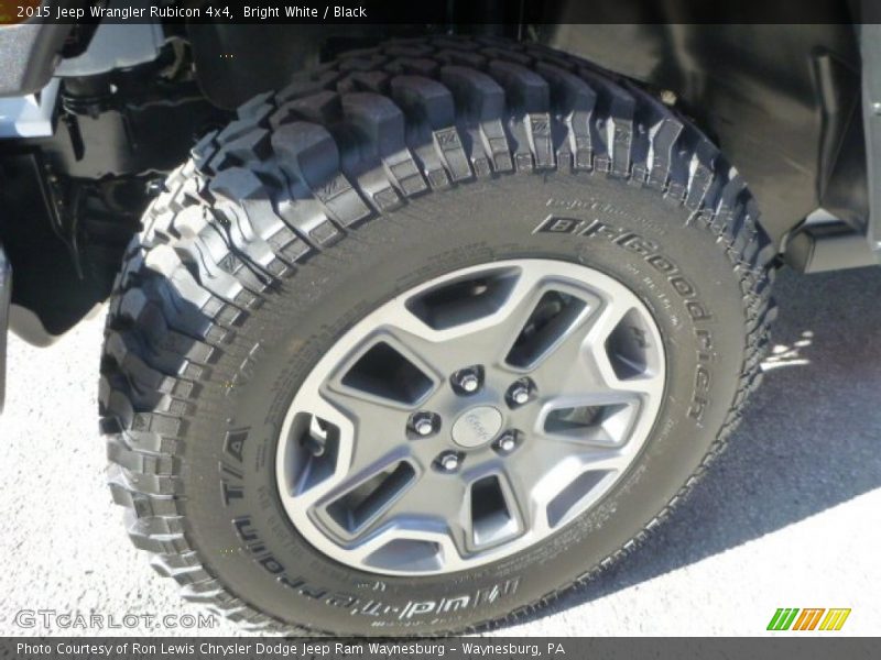 Bright White / Black 2015 Jeep Wrangler Rubicon 4x4