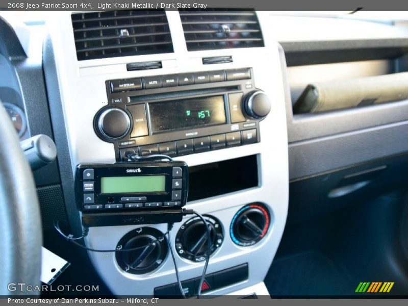 Light Khaki Metallic / Dark Slate Gray 2008 Jeep Patriot Sport 4x4