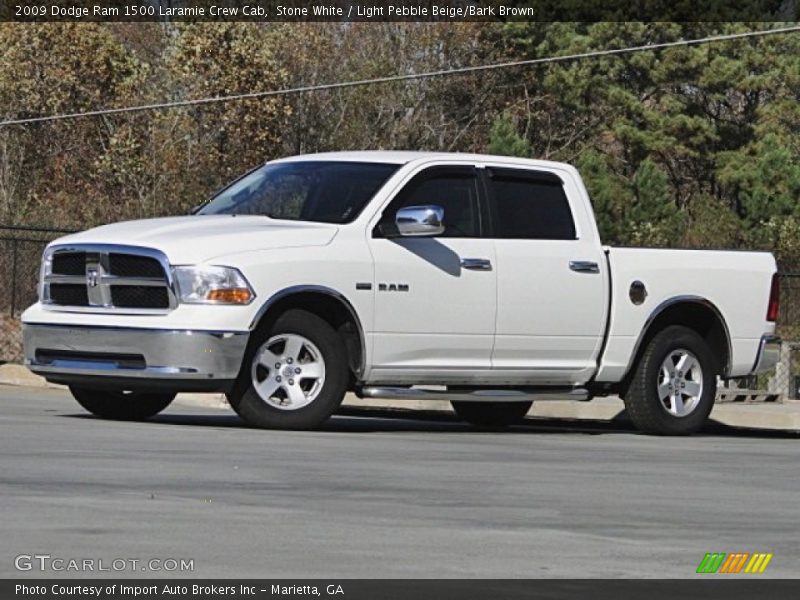 Front 3/4 View of 2009 Ram 1500 Laramie Crew Cab