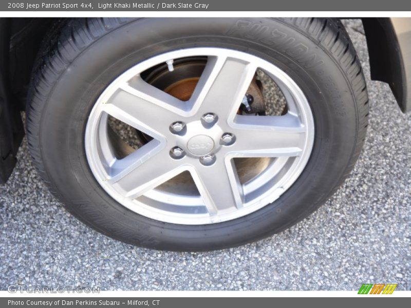 Light Khaki Metallic / Dark Slate Gray 2008 Jeep Patriot Sport 4x4
