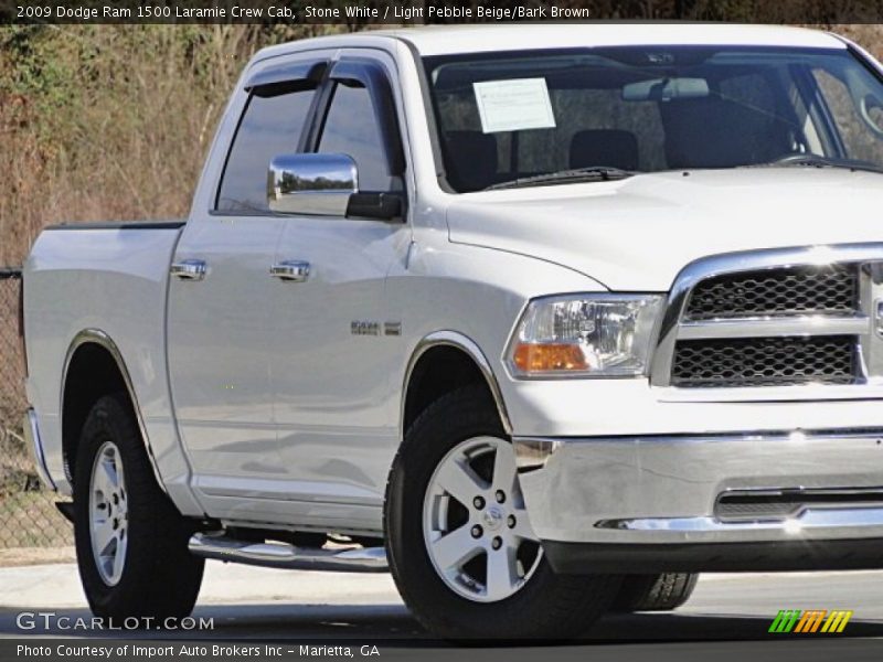 Stone White / Light Pebble Beige/Bark Brown 2009 Dodge Ram 1500 Laramie Crew Cab