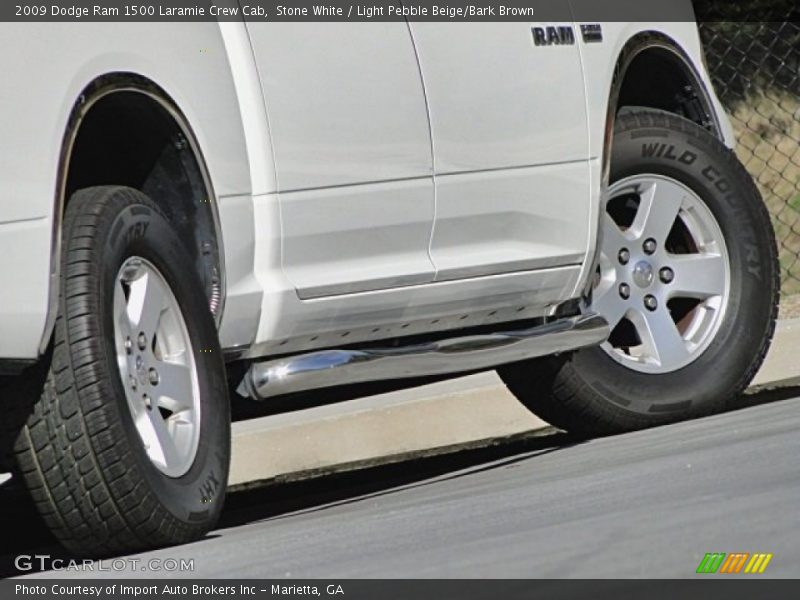 Stone White / Light Pebble Beige/Bark Brown 2009 Dodge Ram 1500 Laramie Crew Cab