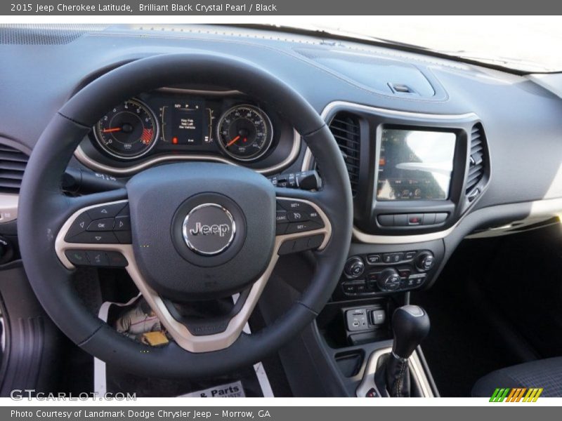 Brilliant Black Crystal Pearl / Black 2015 Jeep Cherokee Latitude