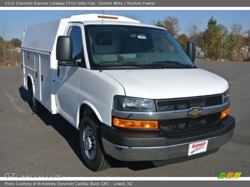 Summit White / Medium Pewter 2015 Chevrolet Express Cutaway 3500 Utility Van