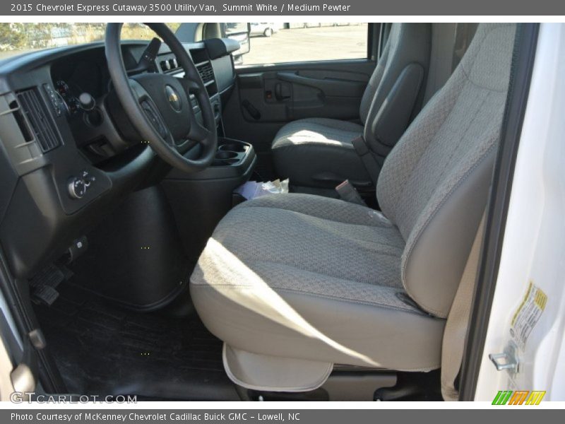 Summit White / Medium Pewter 2015 Chevrolet Express Cutaway 3500 Utility Van