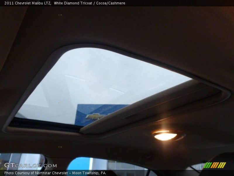 White Diamond Tricoat / Cocoa/Cashmere 2011 Chevrolet Malibu LTZ