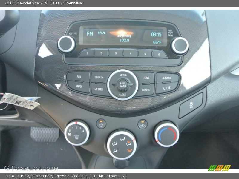 Salsa / Silver/Silver 2015 Chevrolet Spark LS