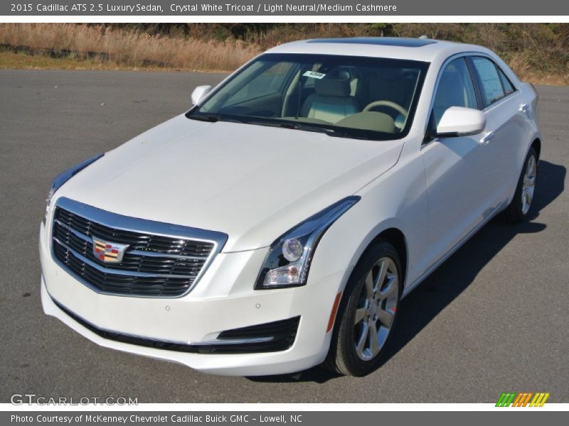 Crystal White Tricoat / Light Neutral/Medium Cashmere 2015 Cadillac ATS 2.5 Luxury Sedan
