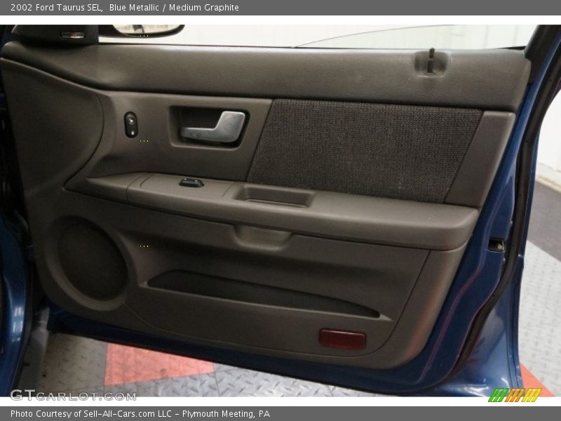 Blue Metallic / Medium Graphite 2002 Ford Taurus SEL