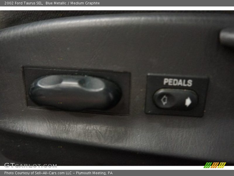 Blue Metallic / Medium Graphite 2002 Ford Taurus SEL