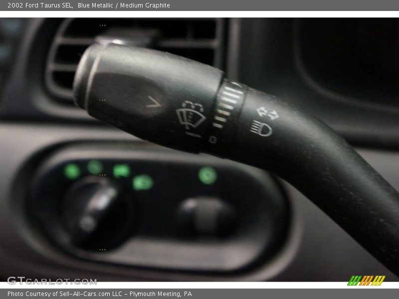 Blue Metallic / Medium Graphite 2002 Ford Taurus SEL