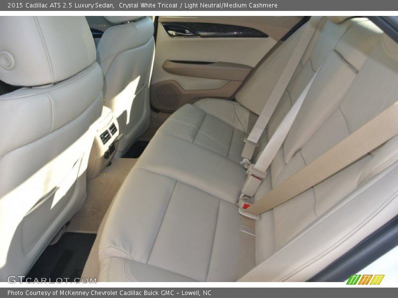 Crystal White Tricoat / Light Neutral/Medium Cashmere 2015 Cadillac ATS 2.5 Luxury Sedan