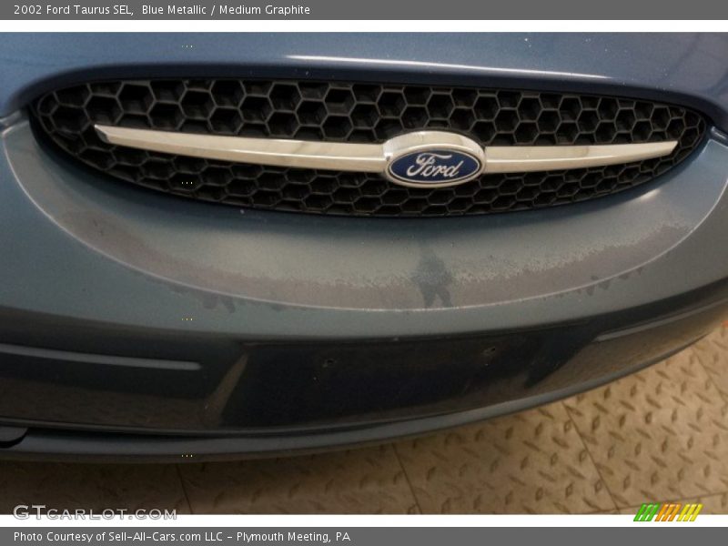 Blue Metallic / Medium Graphite 2002 Ford Taurus SEL