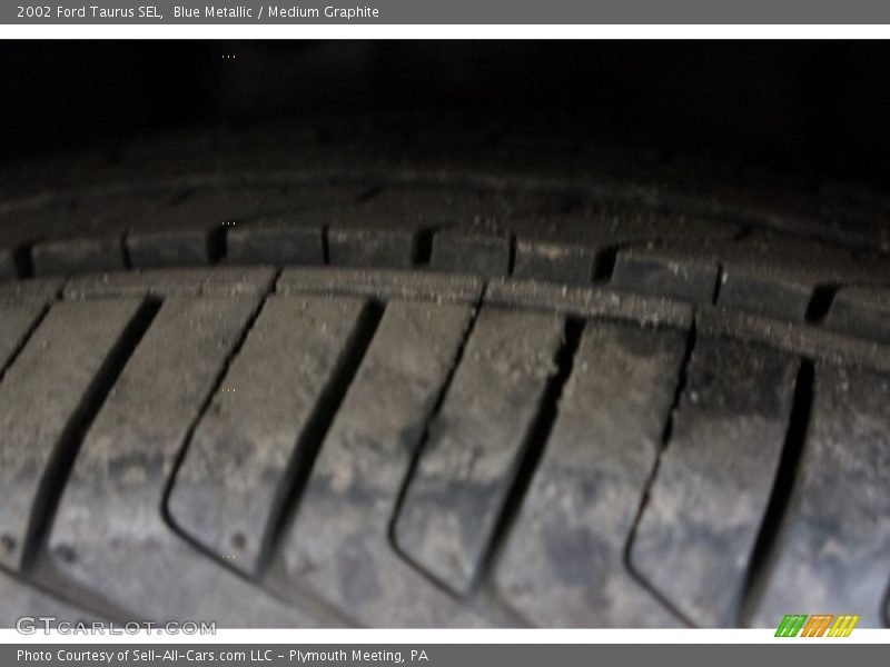 Blue Metallic / Medium Graphite 2002 Ford Taurus SEL