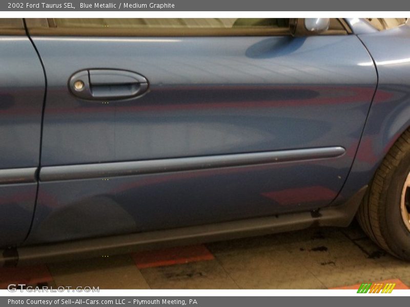 Blue Metallic / Medium Graphite 2002 Ford Taurus SEL