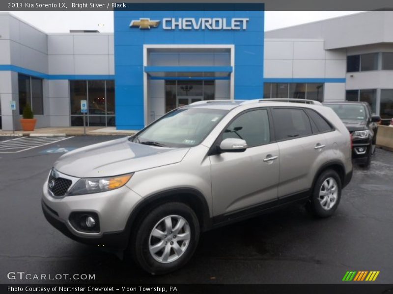 Bright Silver / Black 2013 Kia Sorento LX
