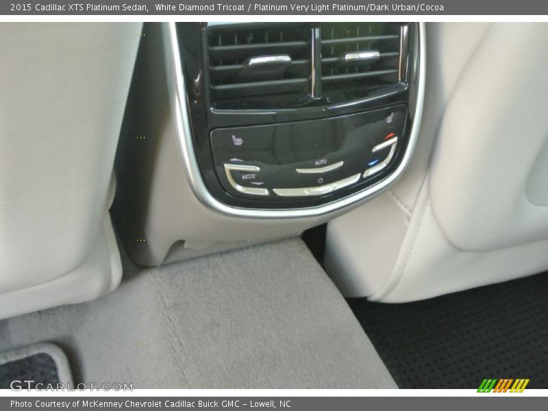White Diamond Tricoat / Platinum Very Light Platinum/Dark Urban/Cocoa 2015 Cadillac XTS Platinum Sedan