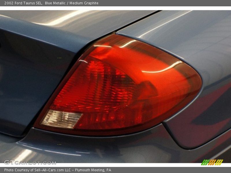 Blue Metallic / Medium Graphite 2002 Ford Taurus SEL