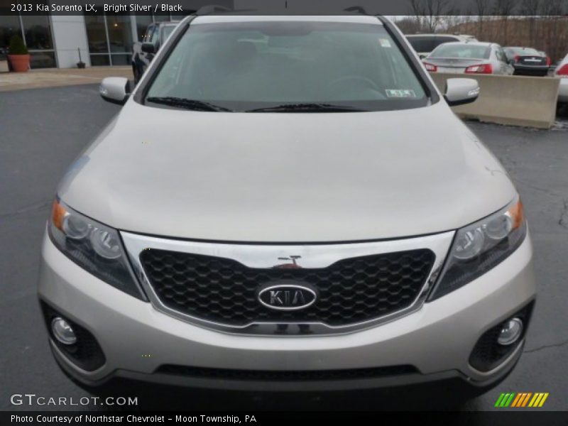 Bright Silver / Black 2013 Kia Sorento LX