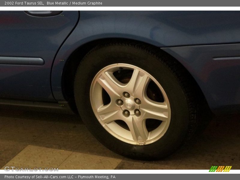 Blue Metallic / Medium Graphite 2002 Ford Taurus SEL