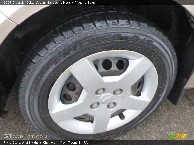 Sandstone Metallic / Neutral Beige 2005 Chevrolet Cobalt Sedan