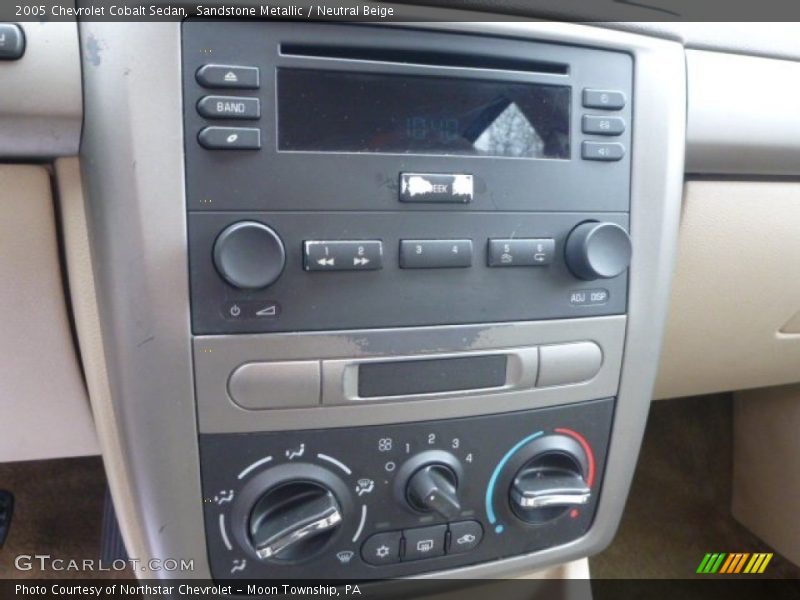 Sandstone Metallic / Neutral Beige 2005 Chevrolet Cobalt Sedan